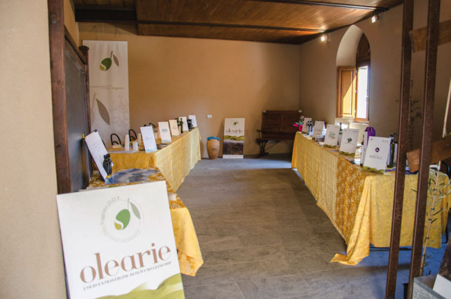 Monte_Amiata_seggiano_DOP_Olearie_2018_Sala_espositori